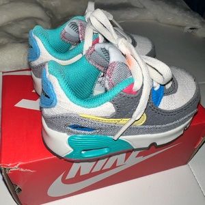 Nike Airmax 90 infant sz 4
